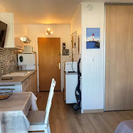 Renove Avec Balcon, Proche Parc, Wifi, Lave-linge, - Fr-1-553-233 شقة